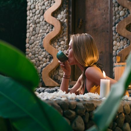 Bali Dacha Hotel Ubud  Exterior photo